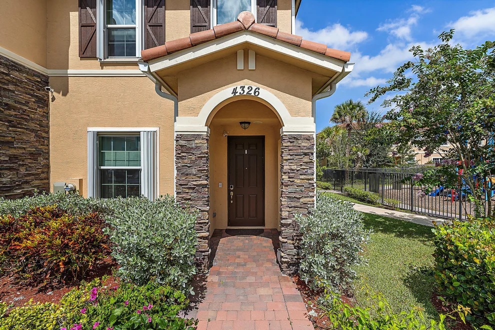 Unit for sale at 4326 Braxton Avenue, West Palm Beach, FL 33417