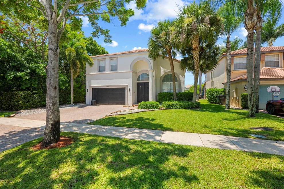 Unit for sale at 2203 Balsan Way, Wellington, FL 33414