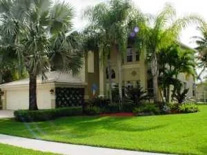Unit for sale at 6557 Stonehurst Circle, Lake Worth, FL 33467