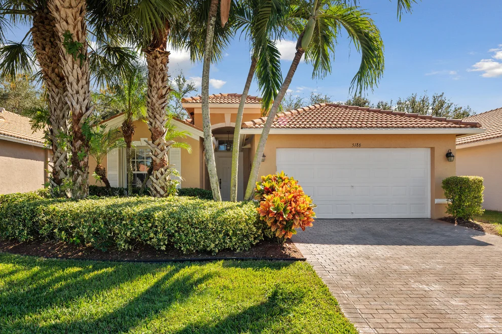 Unit for sale at 5186 Palazzo Place, Boynton Beach, FL 33437