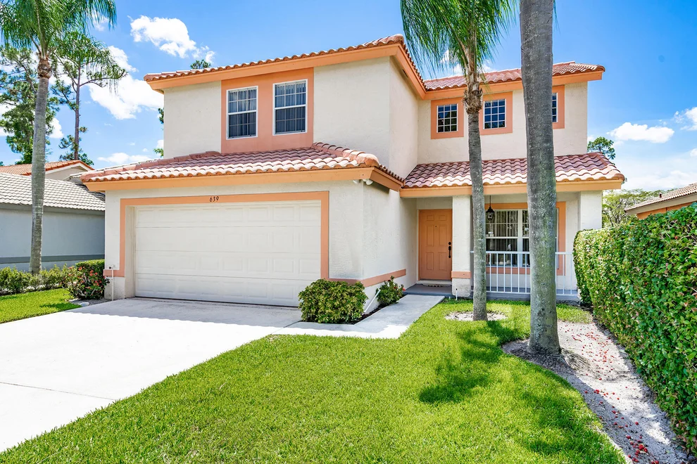 Unit for sale at 639 Lake Wellington Drive, Wellington, FL 33414