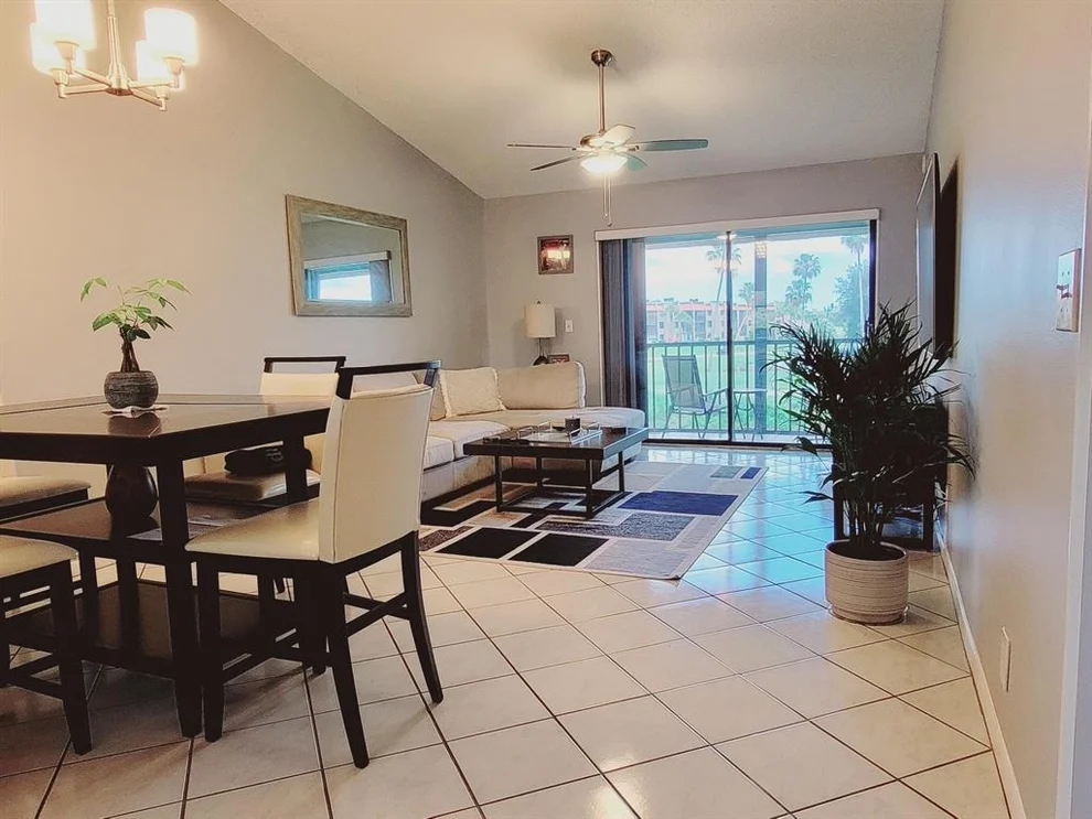 Unit for sale at 4688 Lucerne Lakes Boulevard, Lake Worth, FL 33467