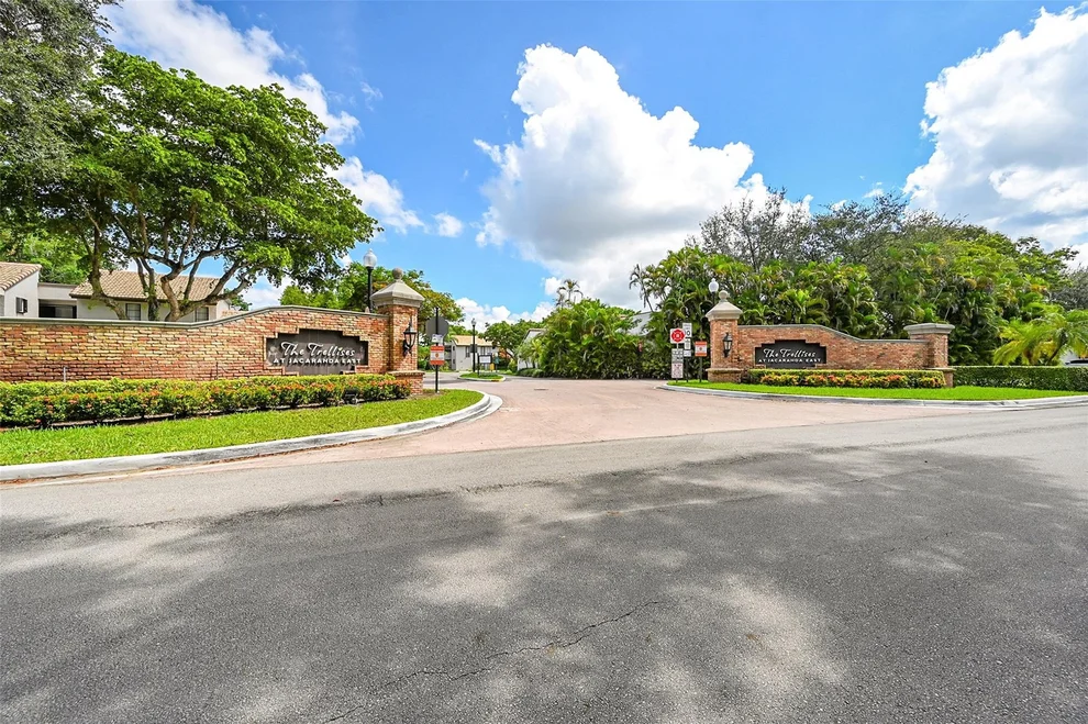 Unit for sale at 9713 N New River Canal Road, Plantation, FL 33324