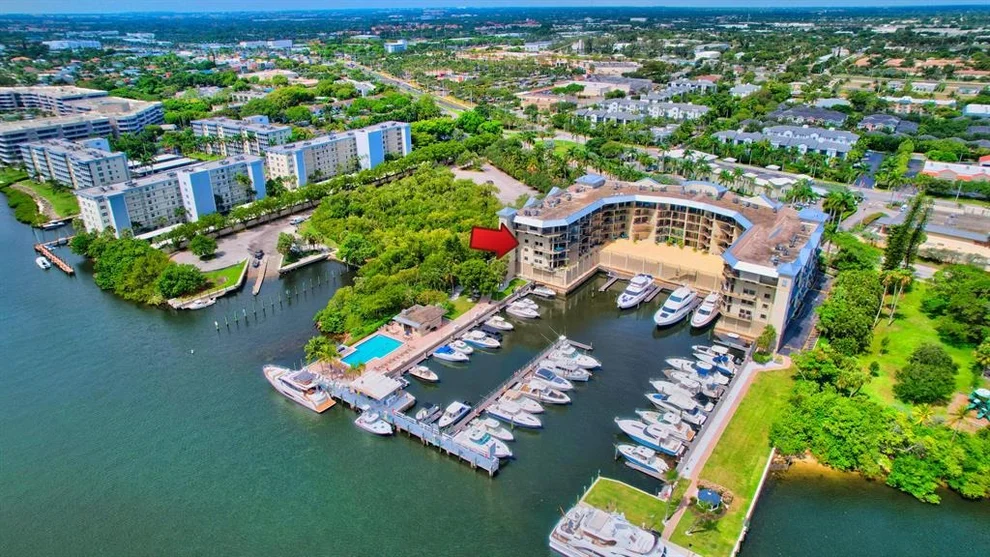 Unit for sale at 1035 S Federal Highway, Delray Beach, FL 33483