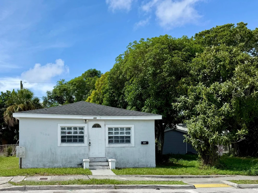 Unit for sale at 1108 State Street, West Palm Beach, FL 33407