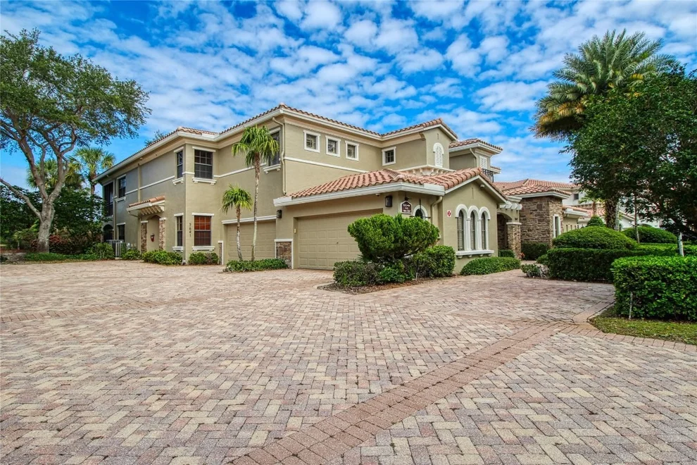 Unit for sale at 7645 Old Thyme Court, Parkland, FL 33076