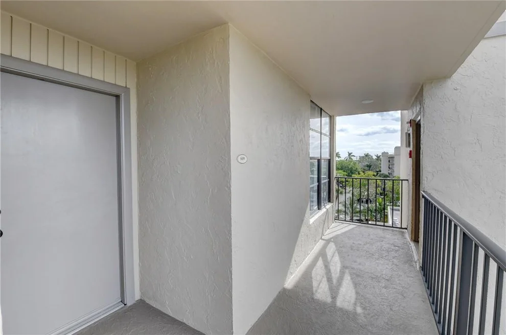Unit for sale at 6 Royal Palm Way, Boca Raton, FL 33432