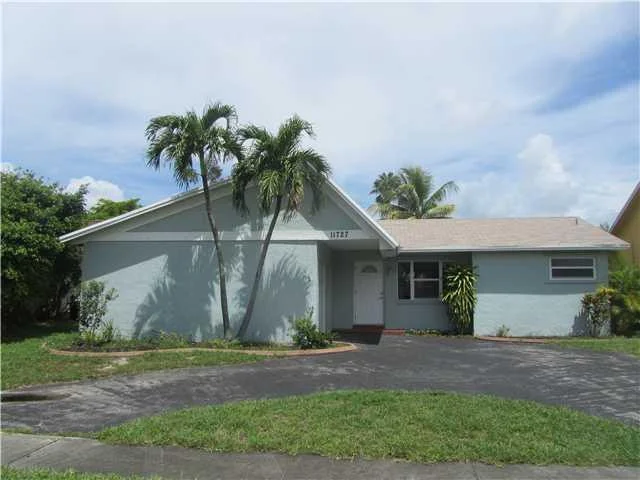 Unit for sale at 11727 NW 39th Street, Sunrise, FL 33323