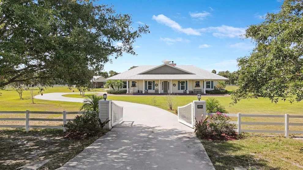 Unit for sale at 18003 Bridle Way, Fort Pierce, FL 34987