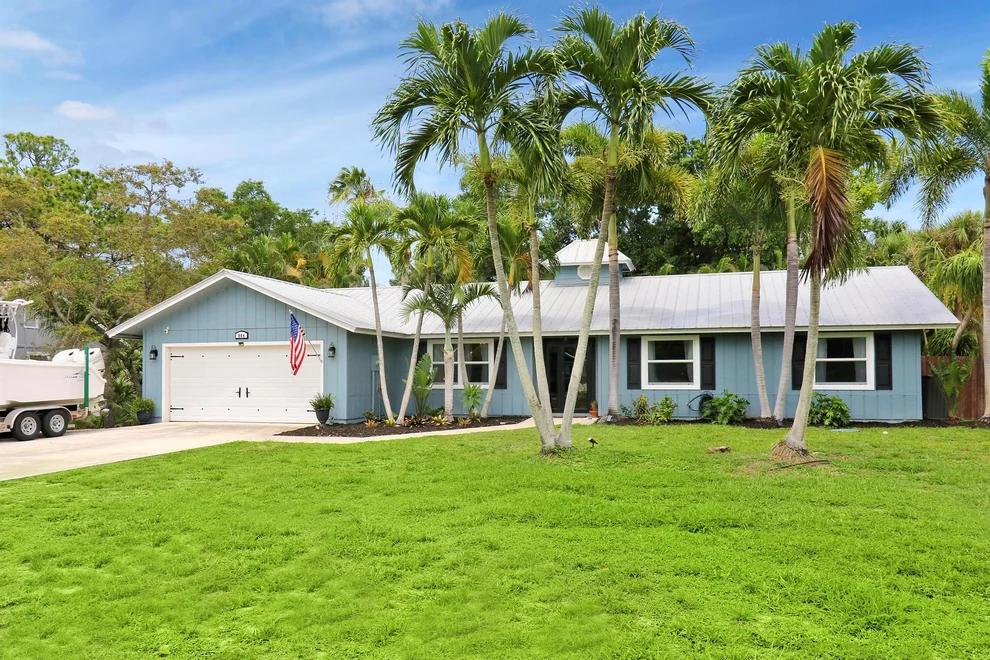 Unit for sale at 804 NW North River Drive, Stuart, FL 34994
