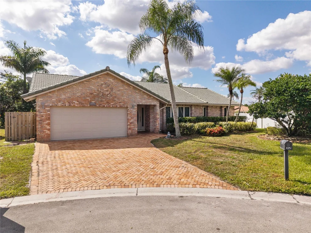 Unit for sale at 5302 NW 64th Way, Coral Springs, FL 33067