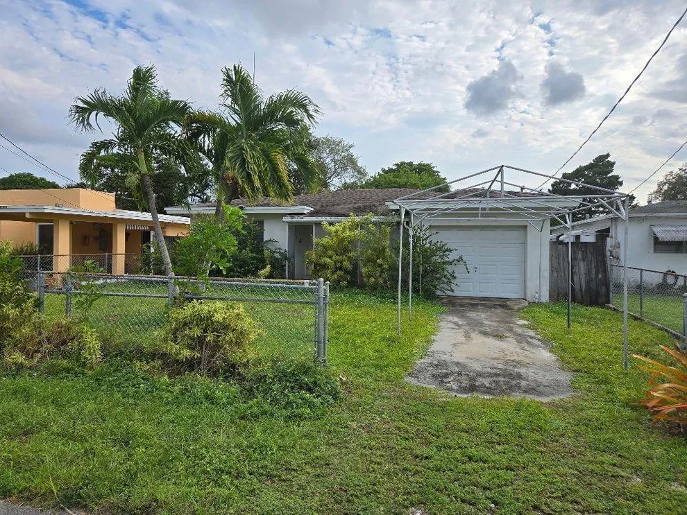 Unit for sale at 2702 Hayes Street, Hollywood, FL 33020