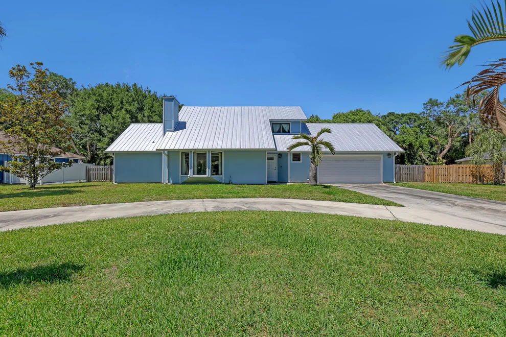 Unit for sale at 11078 Oak Way Circle, Palm Beach Gardens, FL 33410