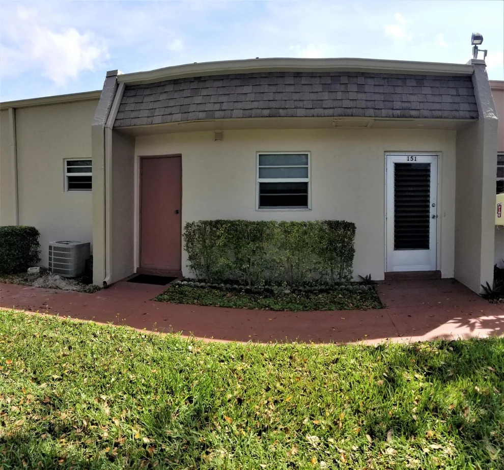 Unit for sale at 400 Bonnie Boulevard, Palm Springs, FL 33461