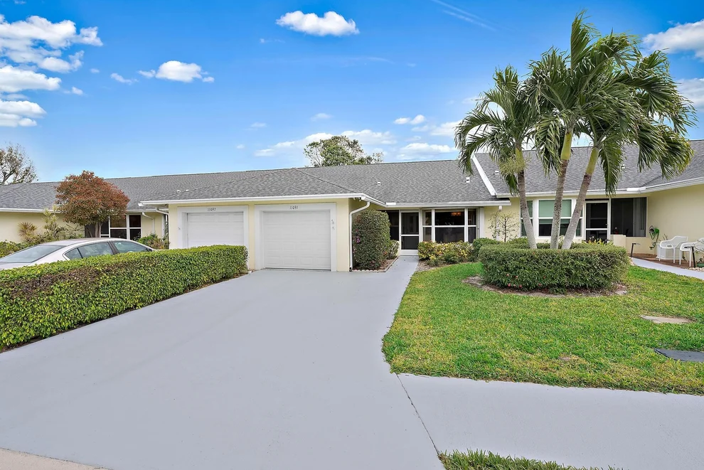 Unit for sale at 11091 SE Sea Pines Circle, Hobe Sound, FL 33455