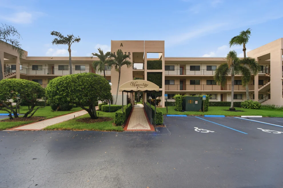 Unit for sale at 15075 WITNEY Rd #303, Delray Beach, FL 33484