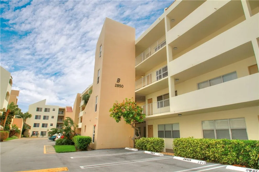 Unit for sale at 2850 NE 14th Street Causeway, Pompano Beach, FL 33062