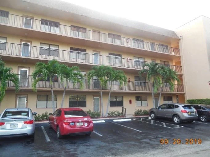 Unit for sale at 2901 N Nob Hill Road, Sunrise, FL 33322