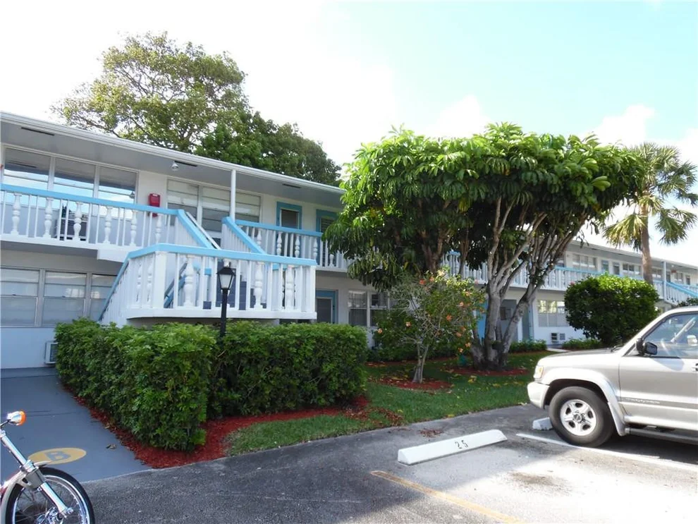 Unit for sale at 33 Harwood B, Deerfield Beach, FL 33442