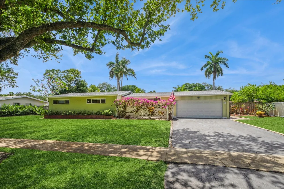 Unit for sale at 741 Beachwood Lane, Plantation, FL 33317