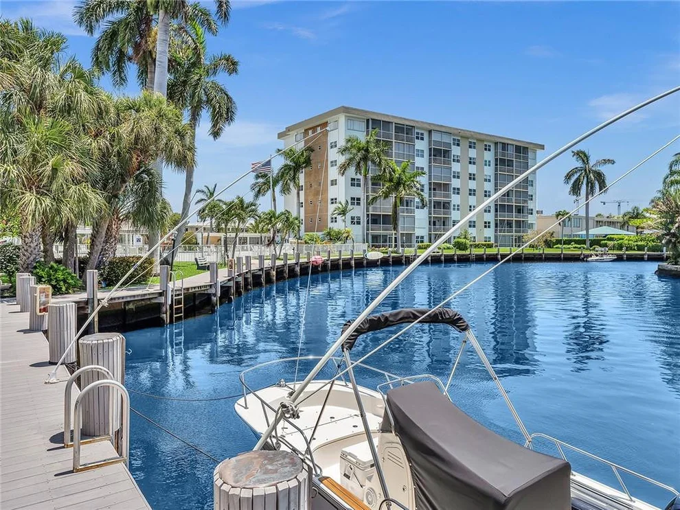 Unit for sale at 3000 NE 16th Avenue, Oakland Park, FL 33334