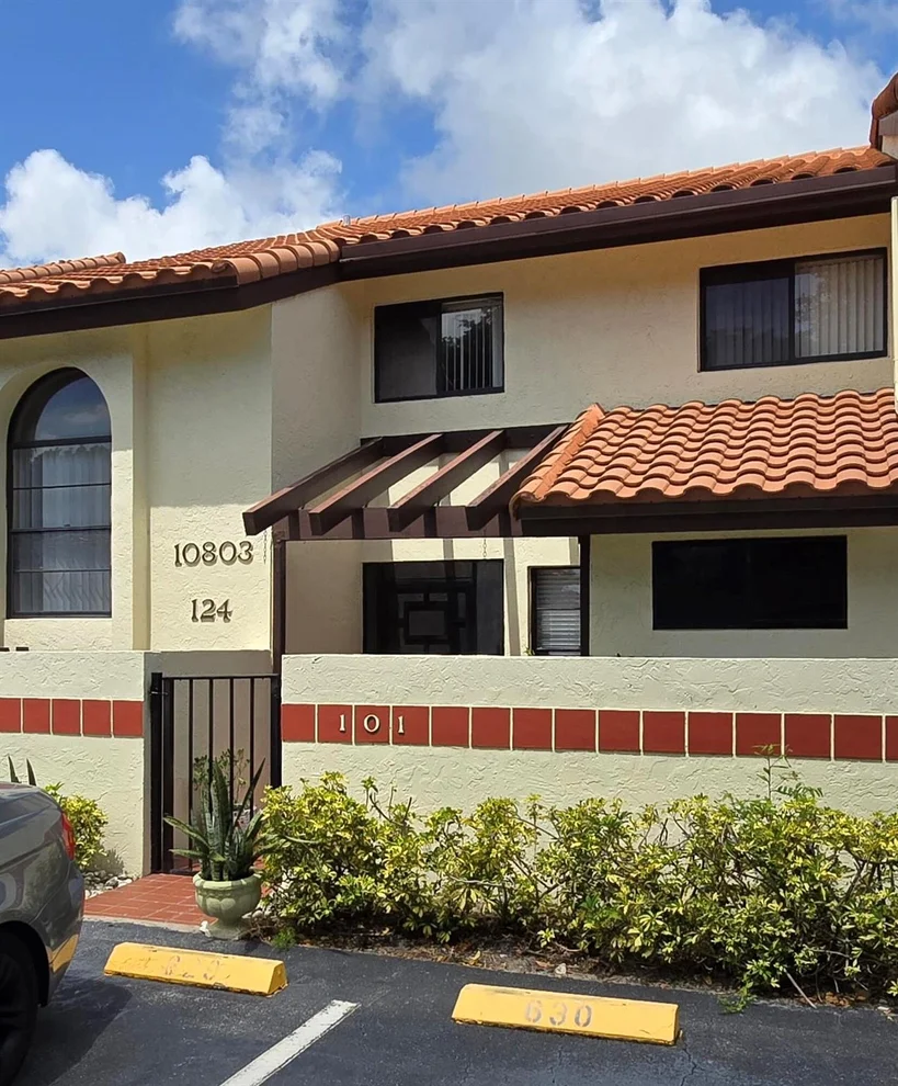 Unit for sale at 10803 Palm Lake Avenue, Boynton Beach, FL 33437