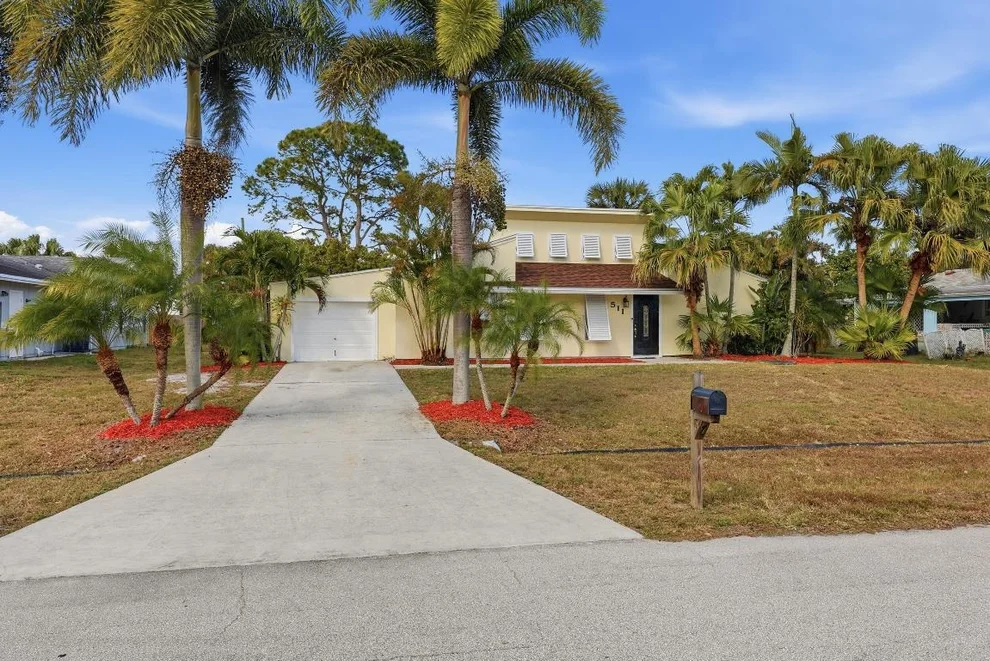 Unit for sale at 511 SW Comet Terrace, Port St Lucie, FL 34953