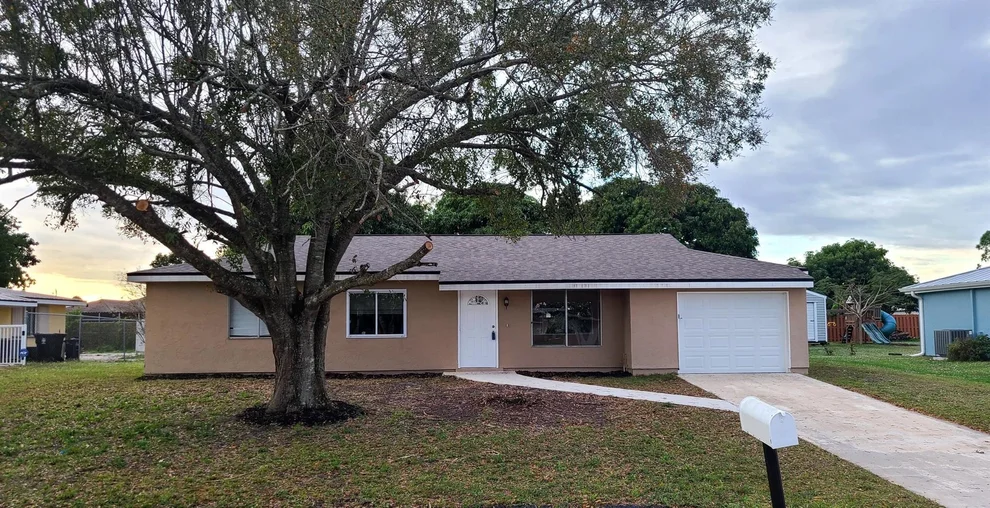 Unit for sale at 362 SW Cherryhill Road, Port St Lucie, FL 34953
