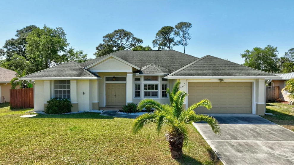 Unit for sale at 129 SE Fallon Drive, Port St Lucie, FL 34983