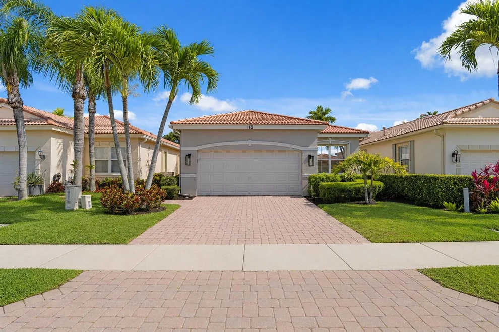 Unit for sale at 112 Isle Verde Way, Palm Beach Gardens, FL 33418