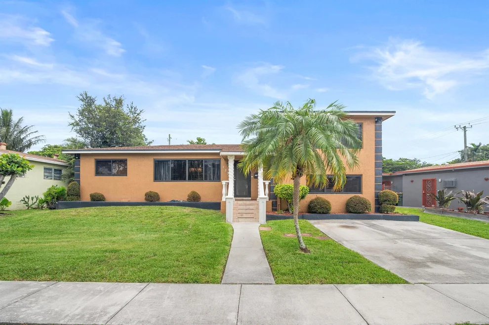 Unit for sale at 135 NE 123rd Street, North Miami, FL 33161