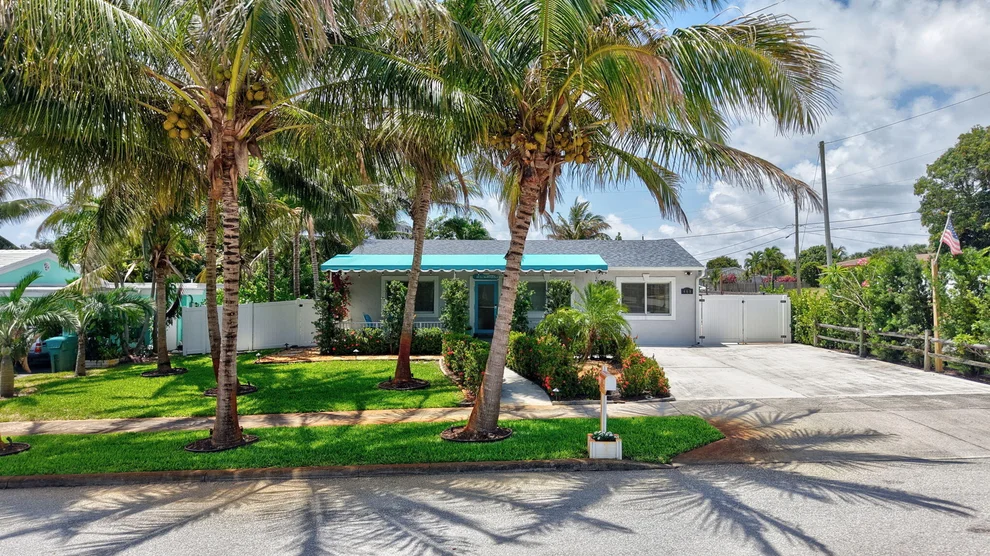 Unit for sale at 468 W Ocean Avenue, Boynton Beach, FL 33435