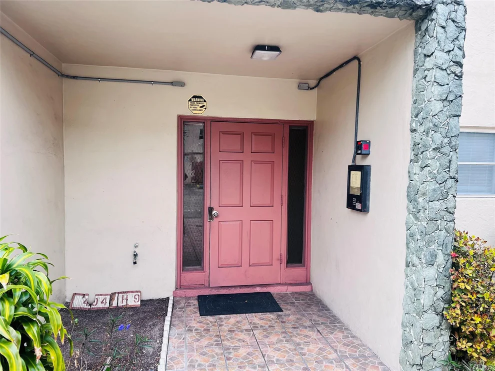 Unit for sale at 4046 NW 19th Street, Lauderhill, FL 33313