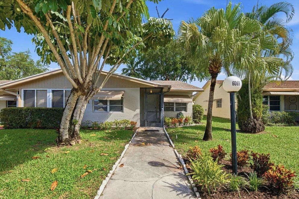Unit for sale at 6069 LA PALMA Lane, Delray Beach, FL 33484