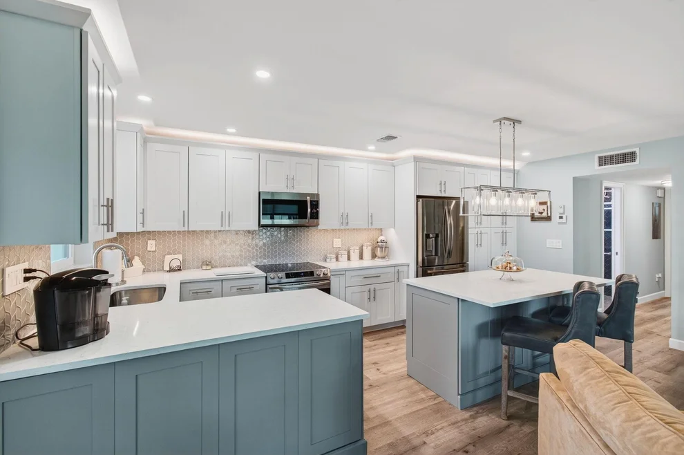 Unit for sale at 1172 S Drive Circle, Delray Beach, FL 33445