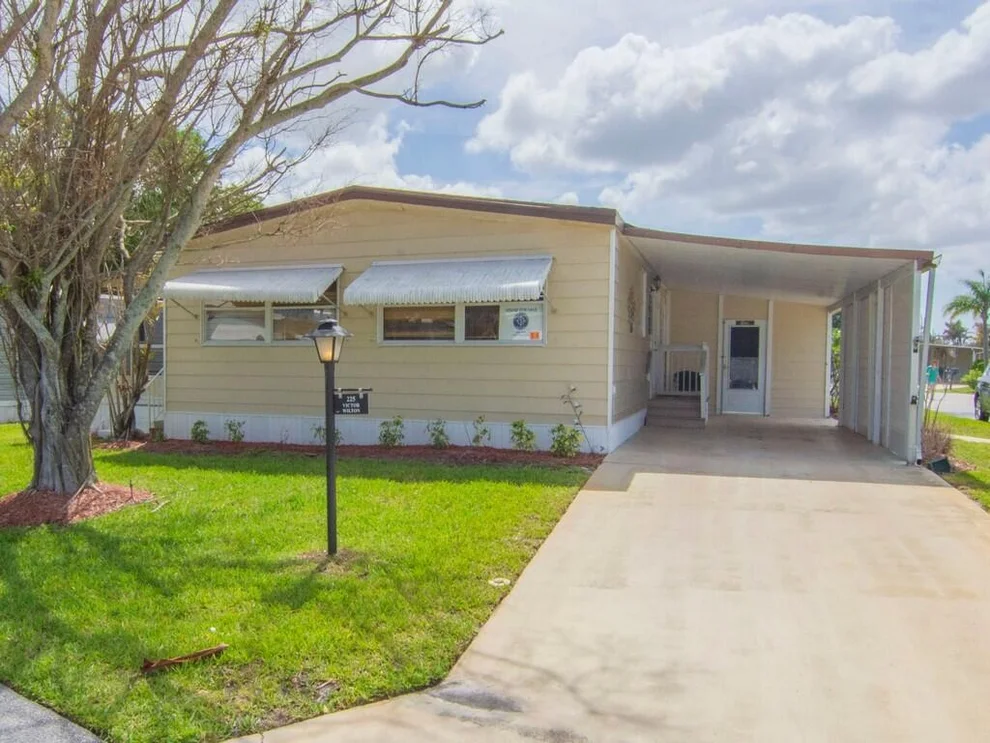 Unit for sale at 225 NE Forrest Court, Jensen Beach, FL 34957
