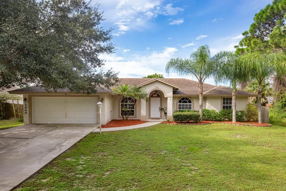 Unit for sale at 1000 SW Castaneda Lane, Port St Lucie, FL 34953
