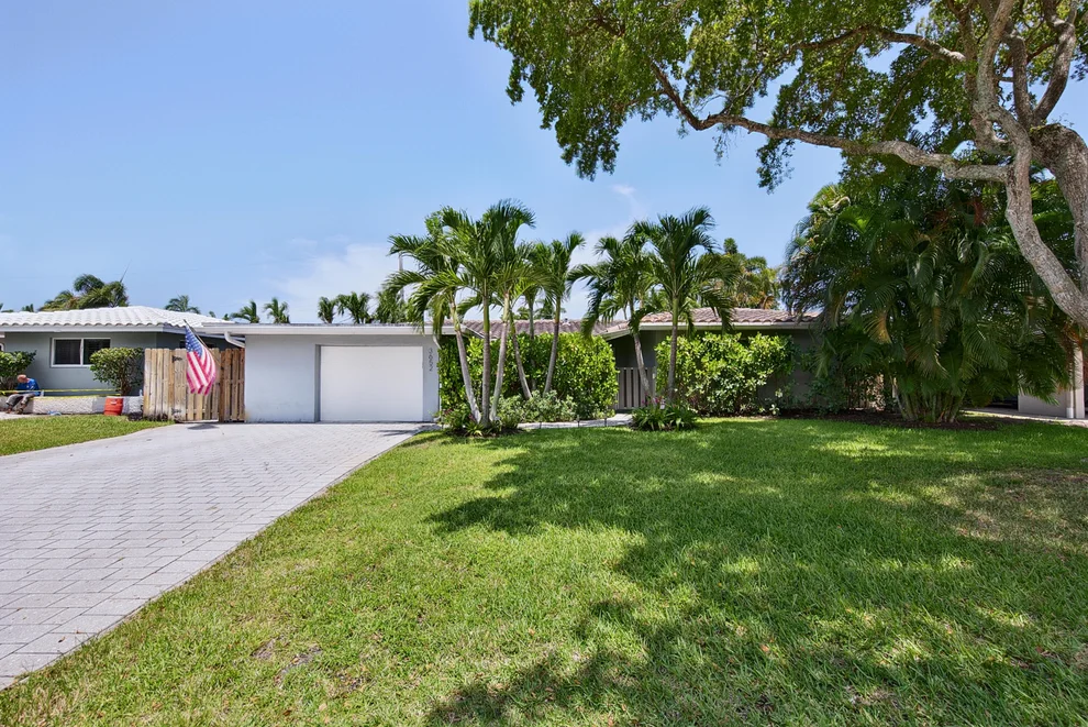 Unit for sale at 3652 NE 18TH Avenue, Oakland Park, FL 33334