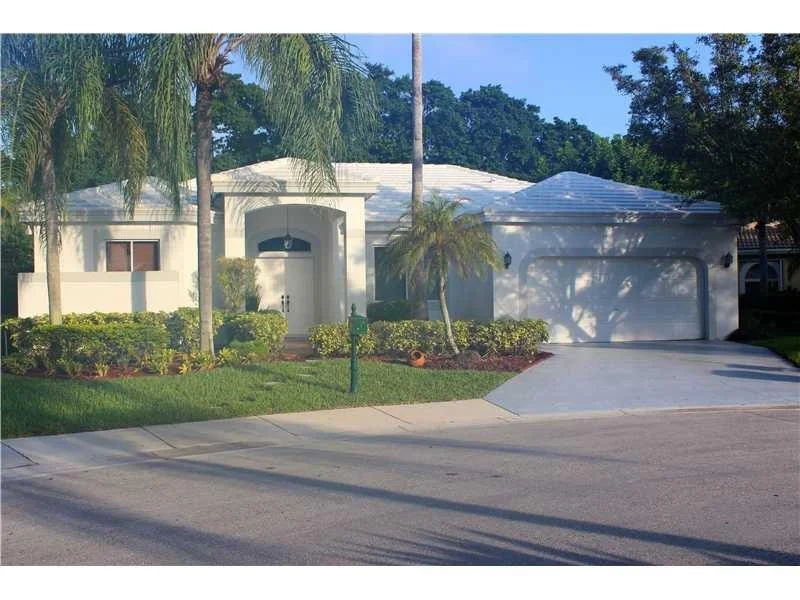 Unit for sale at 1829 Water Ridge Drive, Weston, FL 33326