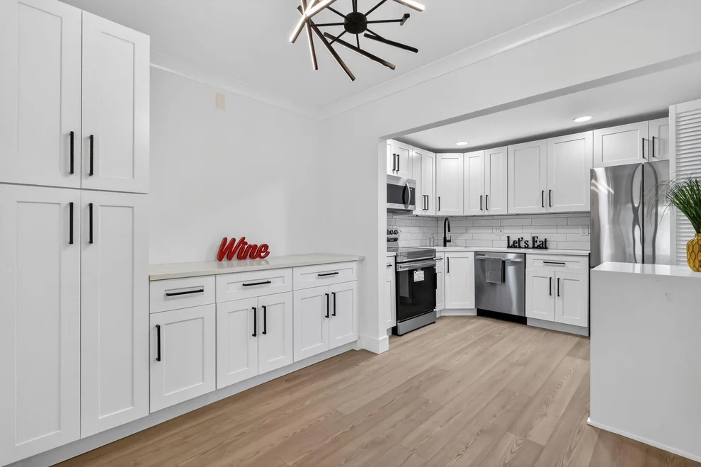 Unit for sale at 211 Pine Hov Circle, Greenacres, FL 33463