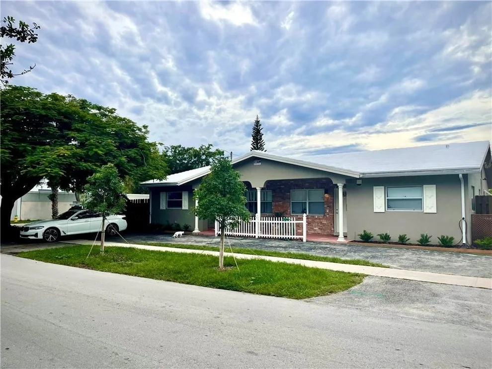Unit for sale at 1371 SE 6th Avenue, Deerfield Beach, FL 33441