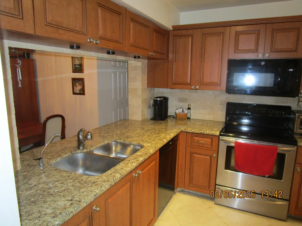 Unit for sale at 10422 NW 24TH Place, Sunrise, FL 33322