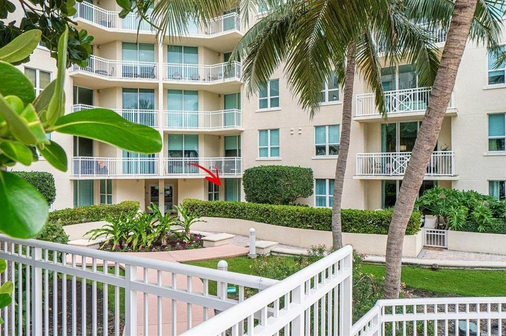 Unit for sale at 450 N Federal Highway, Boynton Beach, FL 33435