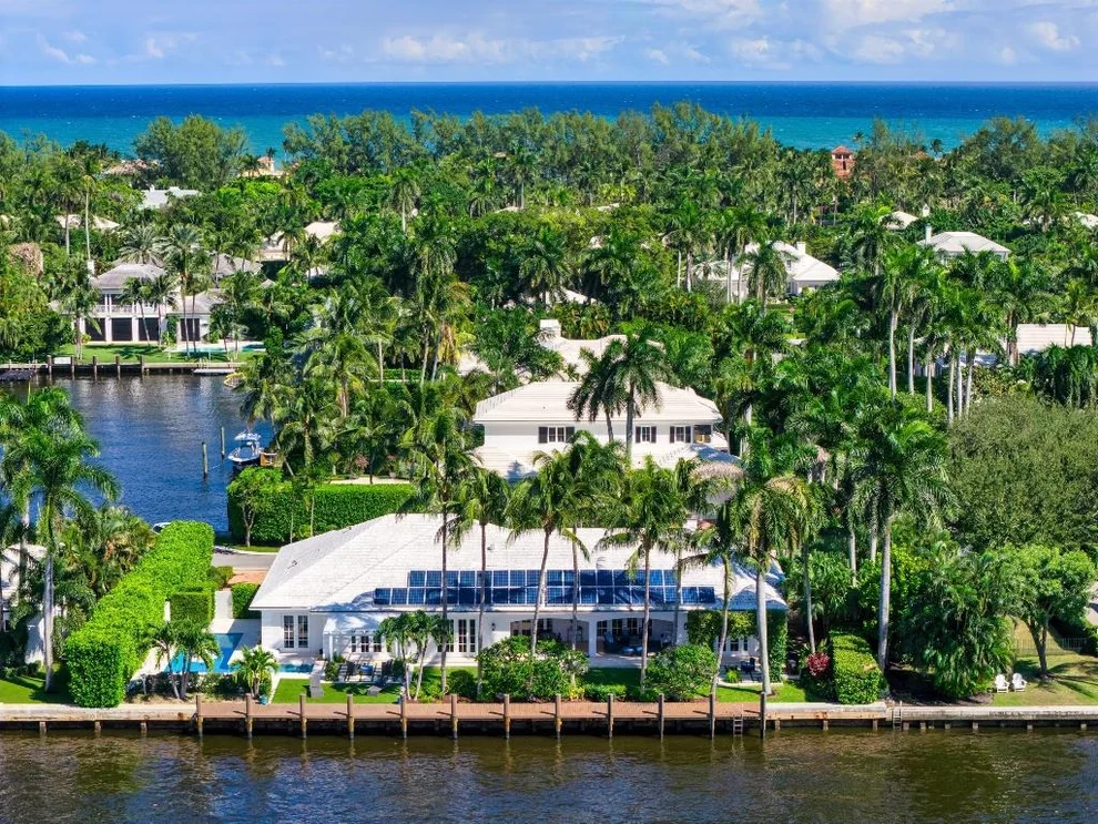 Unit for sale at 566 Palm Way, Gulf Stream, FL 33483