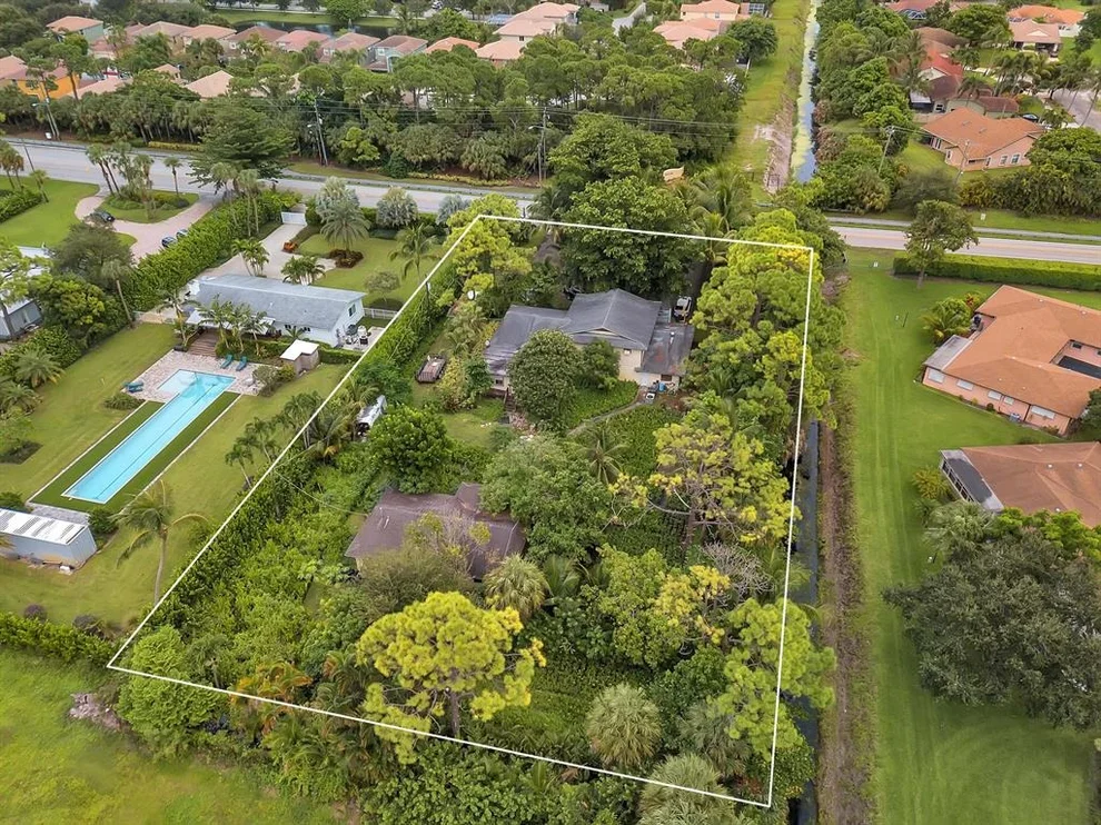 Unit for sale at 13487 Barwick Road, Delray Beach, FL 33445