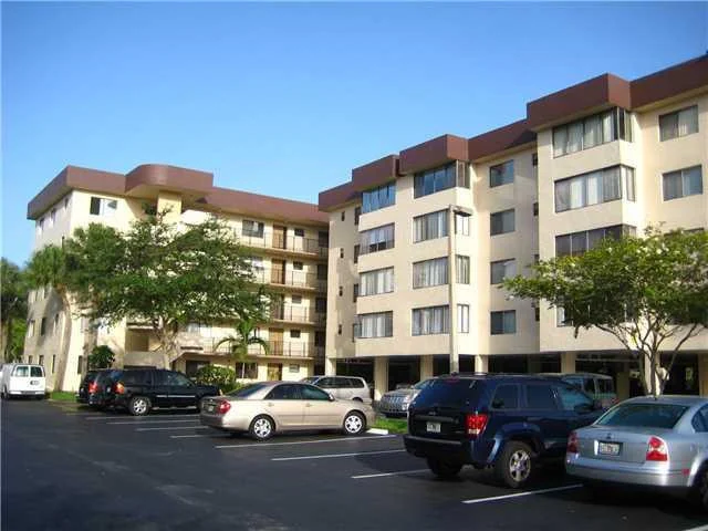Unit for sale at 8000 Hampton Boulevard, North Lauderdale, FL 33068
