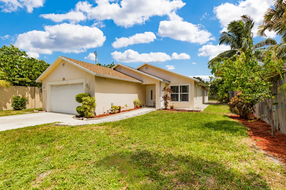 Unit for sale at 515 SW 2nd Avenue, Boynton Beach, FL 33435