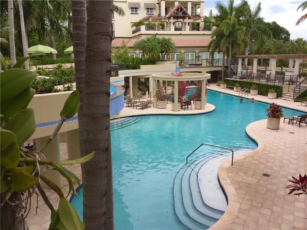 Unit for sale at 2631 NE 14th Avenue, Wilton Manors, FL 33334