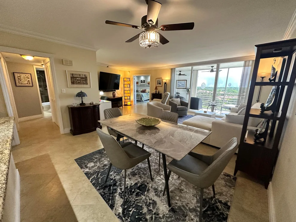 Unit for sale at 3507 Oaks Way, Pompano Beach, FL 33069