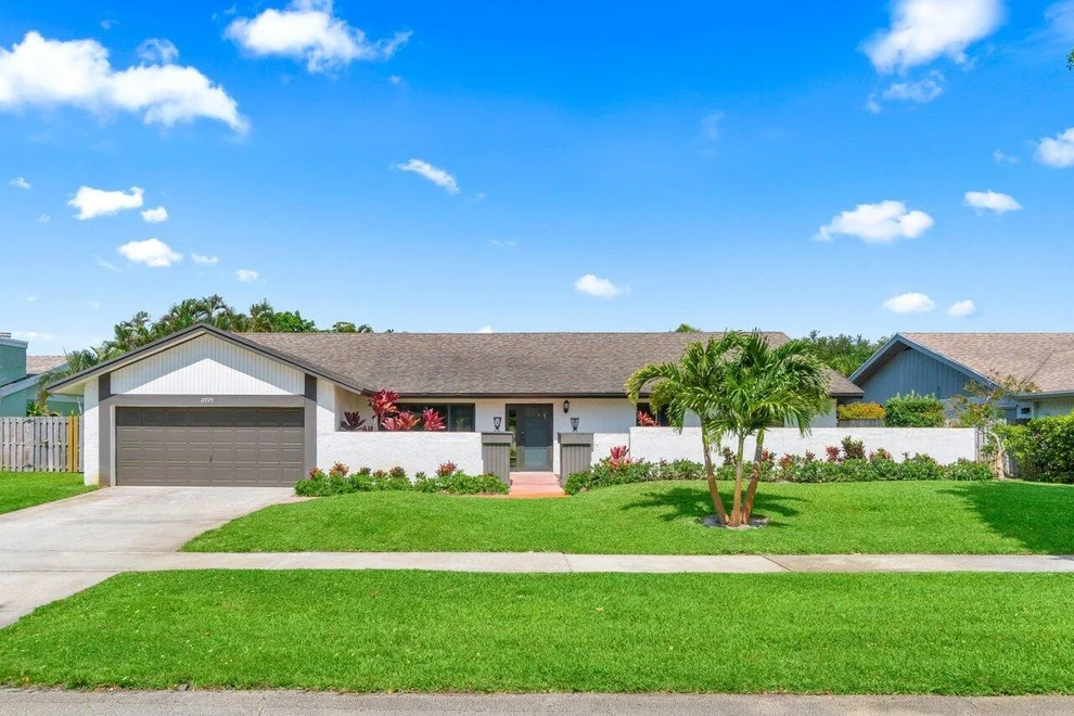 Unit for sale at 17725 Briar Patch Trail, Boca Raton, FL 33487